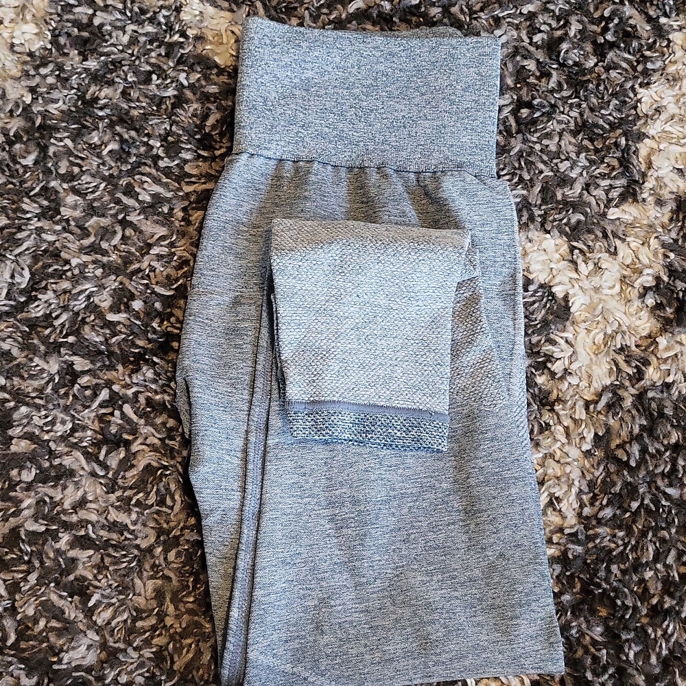 ACTA workout leggings, size large